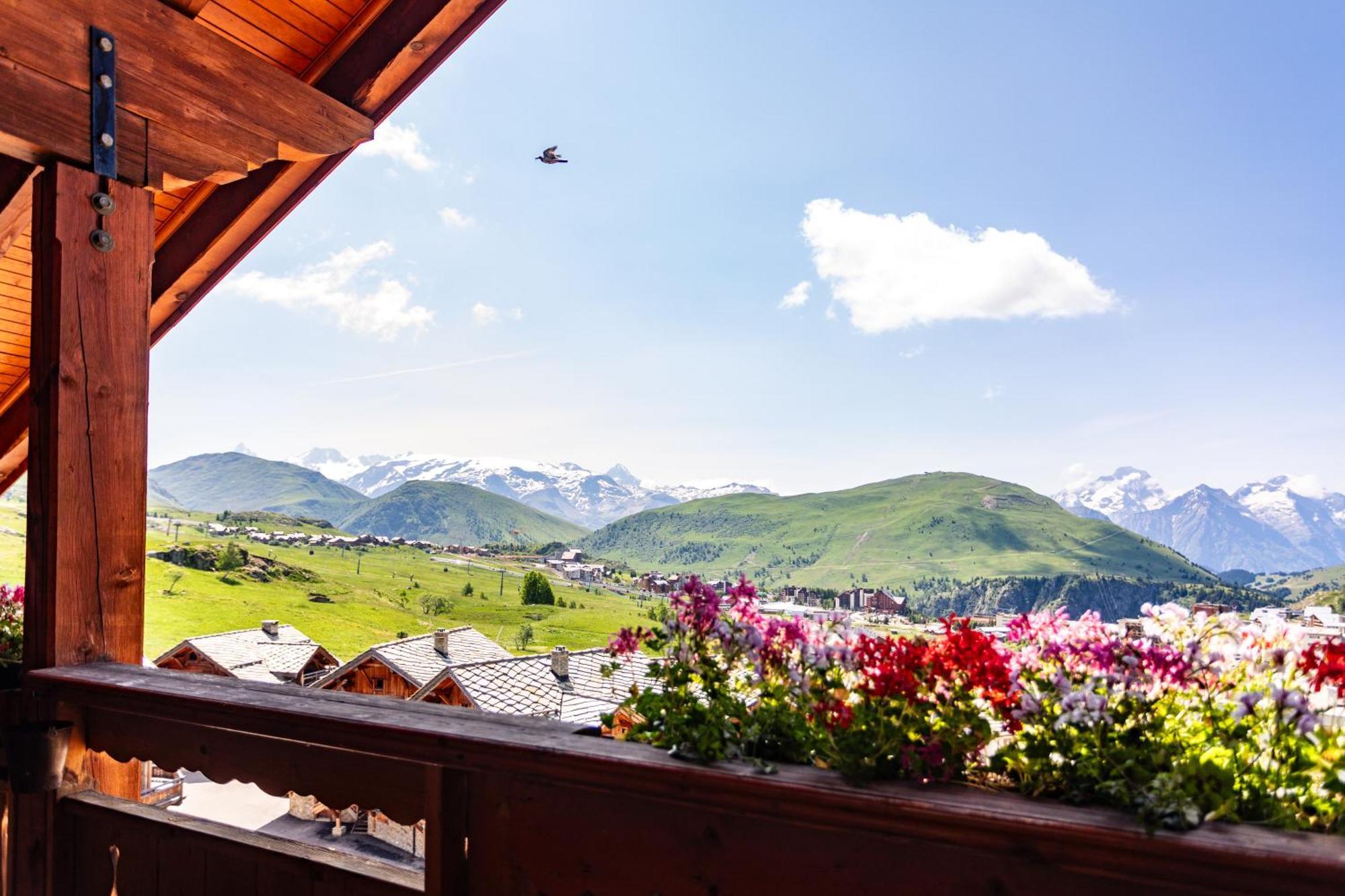 Hotel Au Chamois D'Or By Les Etincelles Alpe d'Huez Ngoại thất bức ảnh